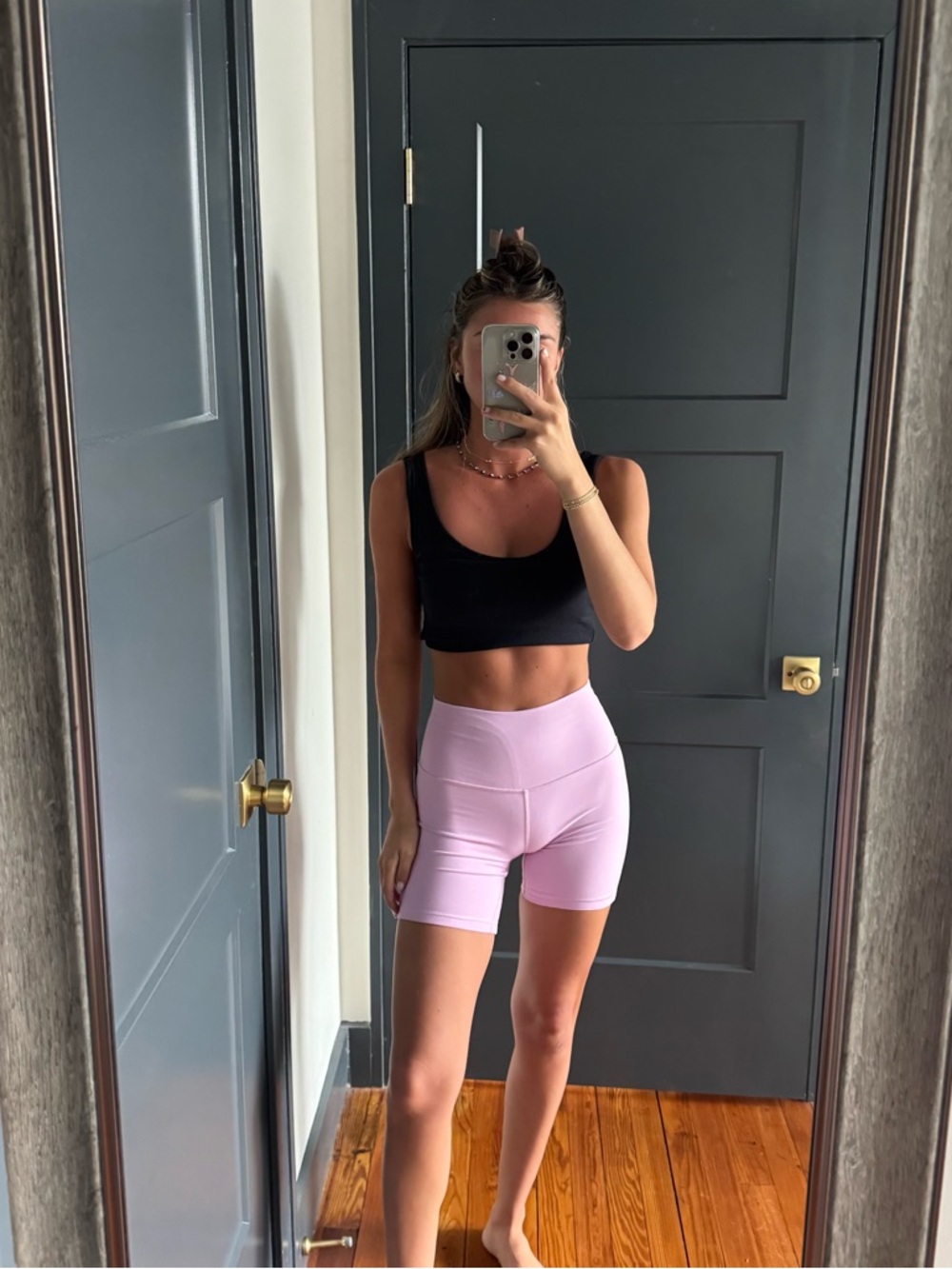 Lululemon Pinky Lavender Bike Shorts - Picture 11 of 12